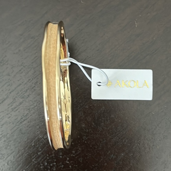 NWT AKOLA Lola Bracelet in  Raffia - Picture 7 of 8